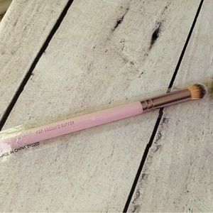 2/11$ 🍒 New Half Caked, 407 Deluxe Buffer, Brush